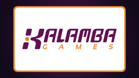 Kalamba Gamesi ametlik lilla ja oranž logo muutmata kujul puhtal lillal ning valgel faktikontrolli taustal.